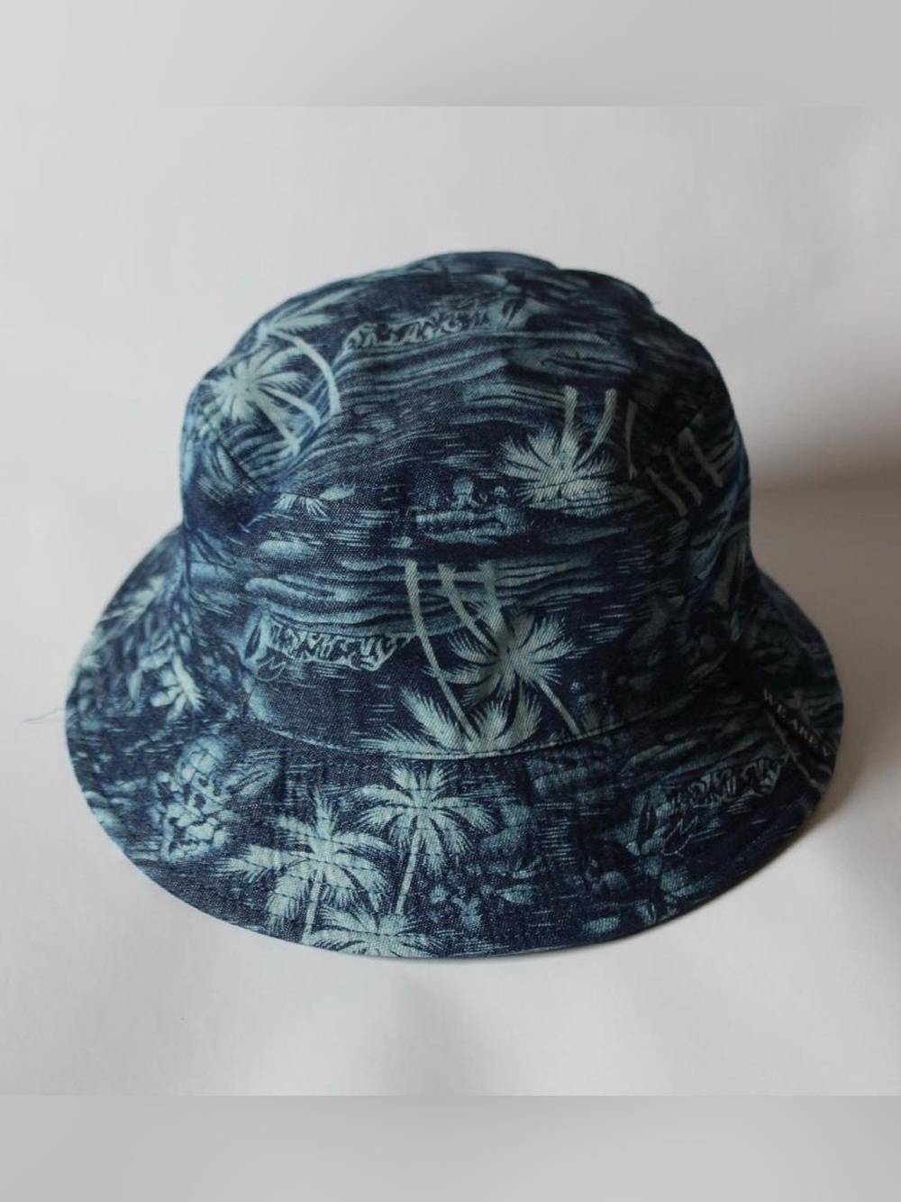 Tropical Palm Print Bucket Hat in Navy and Light Blue